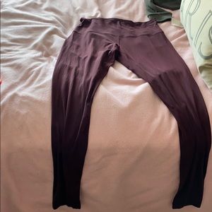 Lululemon burgundy leggings align 28”